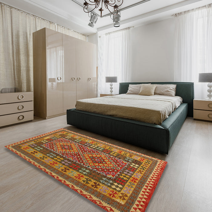 Contemporary Mahogany Brown Oriental Rug in a Bedroom, con1114
