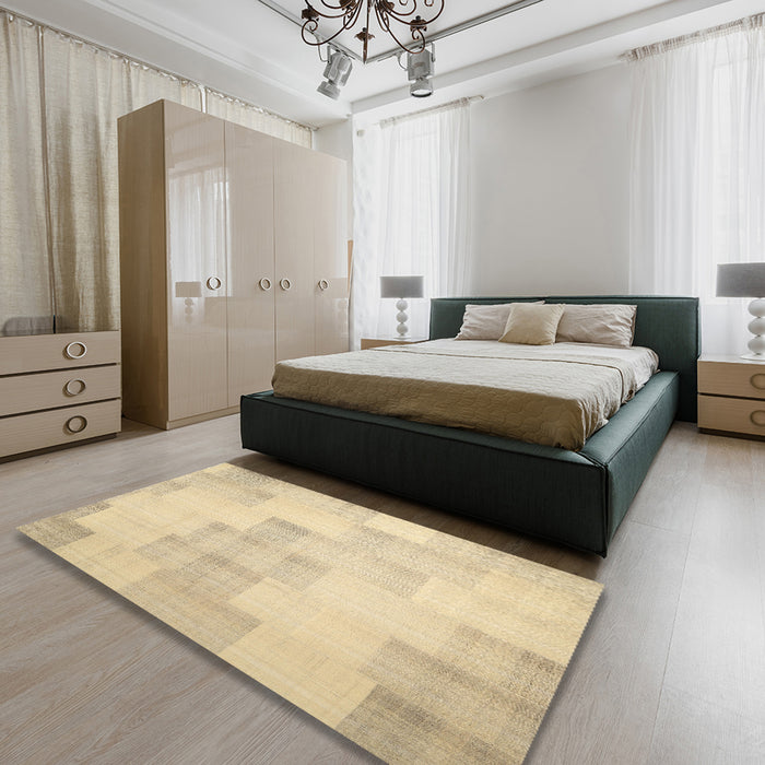 Machine Washable Contemporary Brown Gold Rug in a Bedroom, wshcon1159