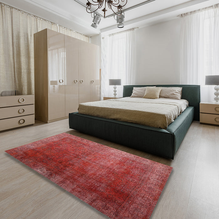 Machine Washable Contemporary Red Rug in a Bedroom, wshcon1183