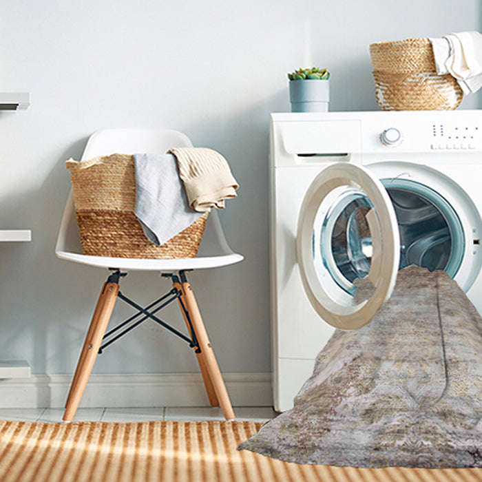 Machine Washable Contemporary Pale Silver Gray Rug in a Washing Machine, wshcon1282