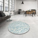 Round Contemporary Light Gray Modern Rug in a Office, con1284