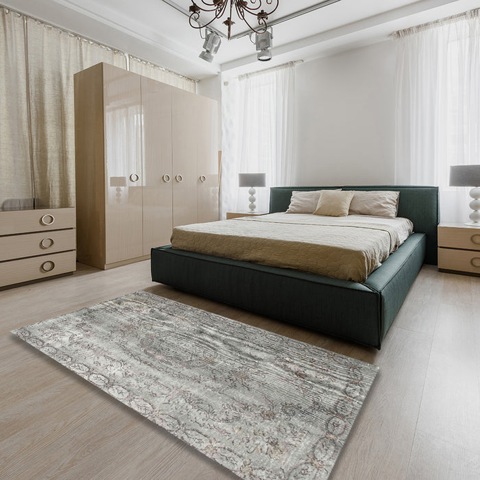 Contemporary Granite Gray Modern Rug in a Bedroom, con1342