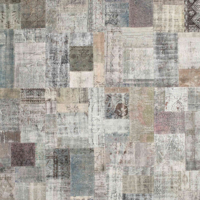 Contemporary Sage Green Patchwork Rug, con1362