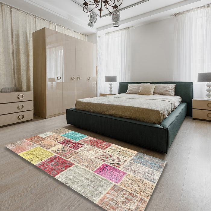 Contemporary Orange Salmon Pink Patchwork Rug in a Bedroom, con1384
