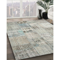 Contemporary Pale Silver Gray Patchwork Rug, con1393