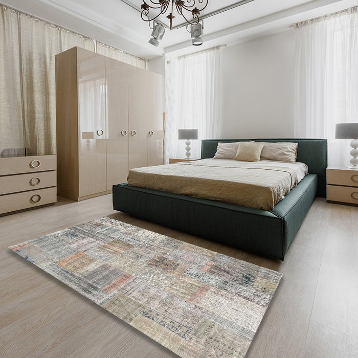 Contemporary Pale Silver Gray Patchwork Rug in a Bedroom, con1443