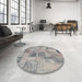 Round Contemporary Pale Silver Gray Patchwork Rug in a Office, con1444