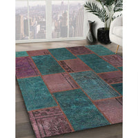 Contemporary Green Patchwork Rug, con1456