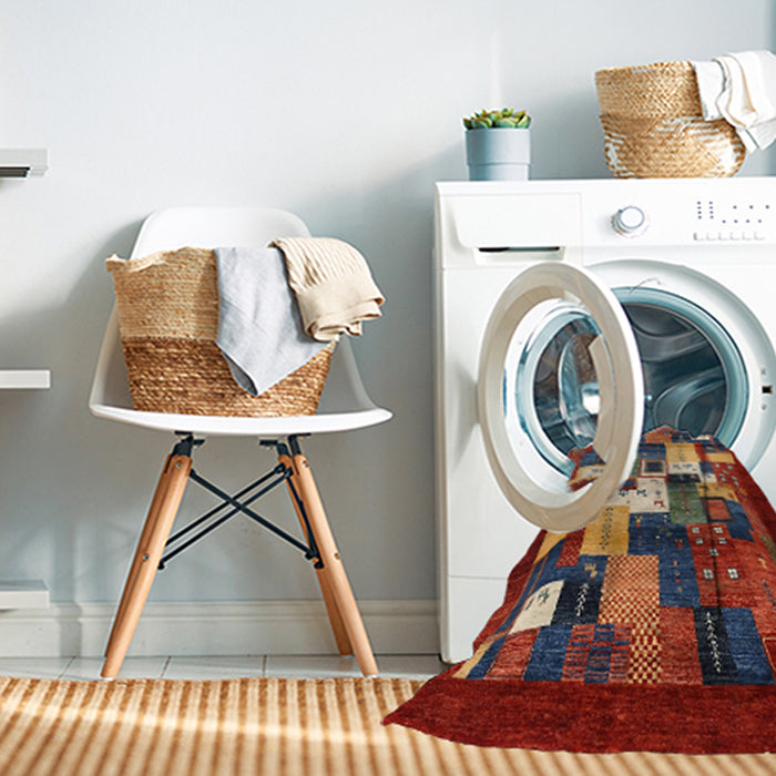 Machine Washable Contemporary Dark Almond Brown Rug in a Washing Machine, wshcon1490