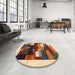 Round Contemporary Brown Red Modern Rug in a Office, con1504