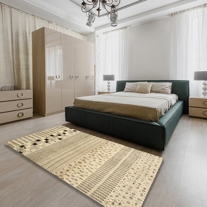Contemporary Brown Gold Solid Rug in a Bedroom, con1523