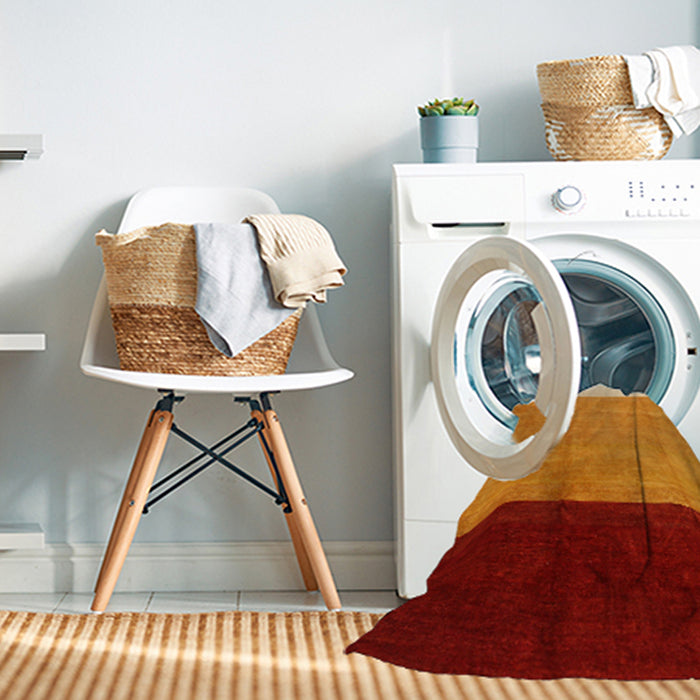 Machine Washable Contemporary Scarlet Red Rug in a Washing Machine, wshcon1524