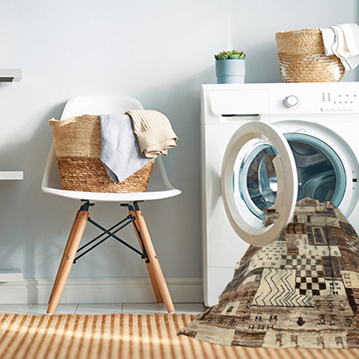 Machine Washable Contemporary Sepia Brown Rug in a Washing Machine, wshcon1532