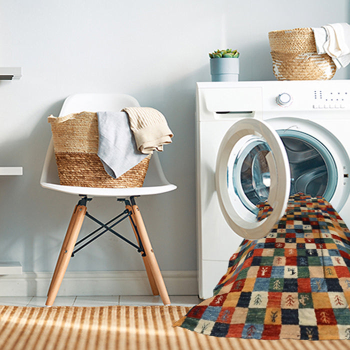 Machine Washable Contemporary Brass Green Rug in a Washing Machine, wshcon1562