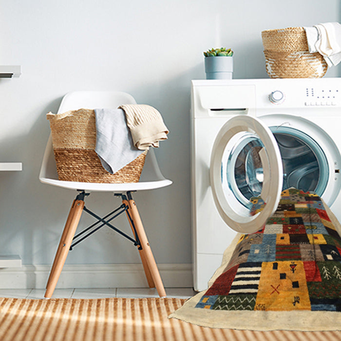 Machine Washable Contemporary Sangria Brown Rug in a Washing Machine, wshcon1573