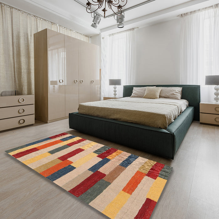 Contemporary Sandy Brown Modern Rug in a Bedroom, con1576