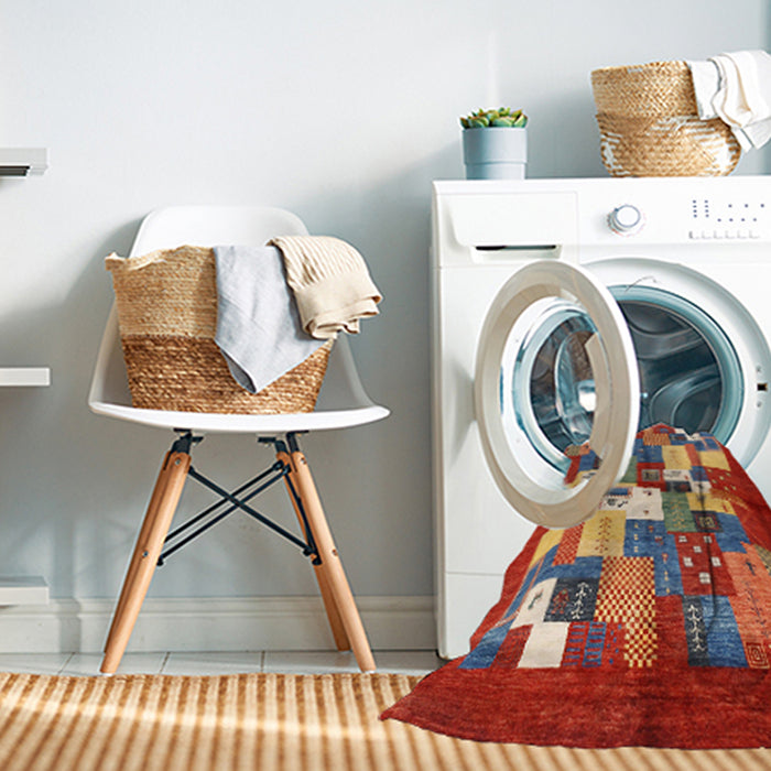 Machine Washable Contemporary Red Rug in a Washing Machine, wshcon1577