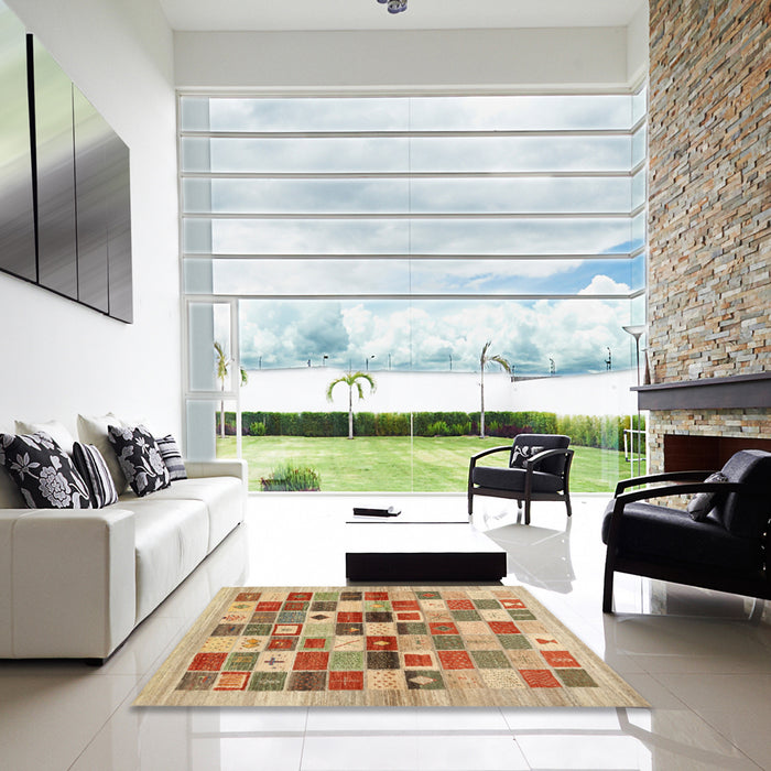 Square Contemporary Red Modern Rug in a Living Room, con1581