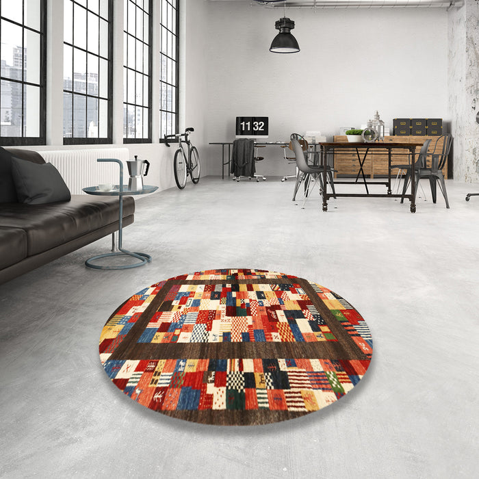 Round Contemporary Saffron Red Modern Rug in a Office, con1585