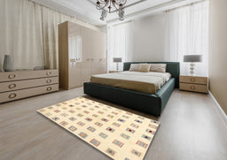 Contemporary Golden Blonde Gold Solid Rug in a Bedroom, con1597