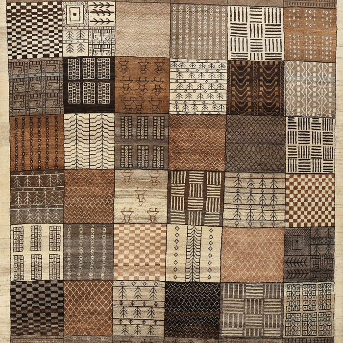 Contemporary Reddish Brown Checkered Rug, con1609