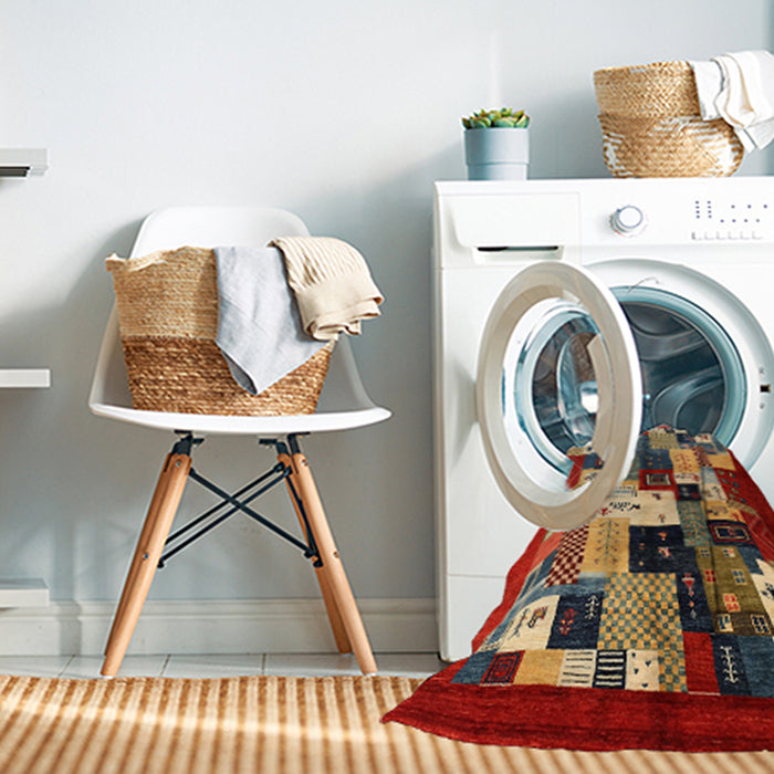 Machine Washable Contemporary Brass Green Rug in a Washing Machine, wshcon1612