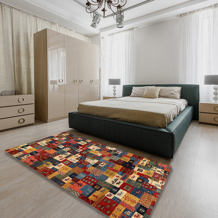 Contemporary Saffron Red Modern Rug in a Bedroom, con1628