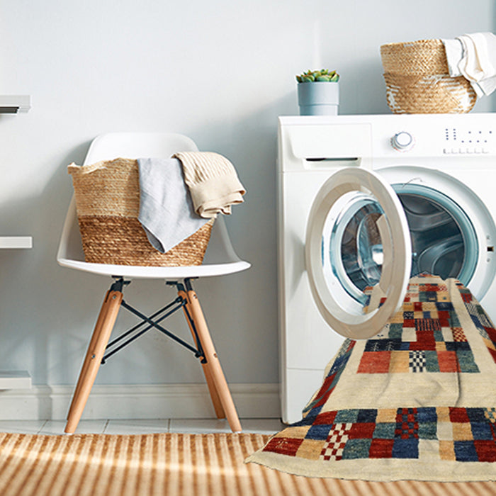 Machine Washable Contemporary Chestnut Brown Rug in a Washing Machine, wshcon1629