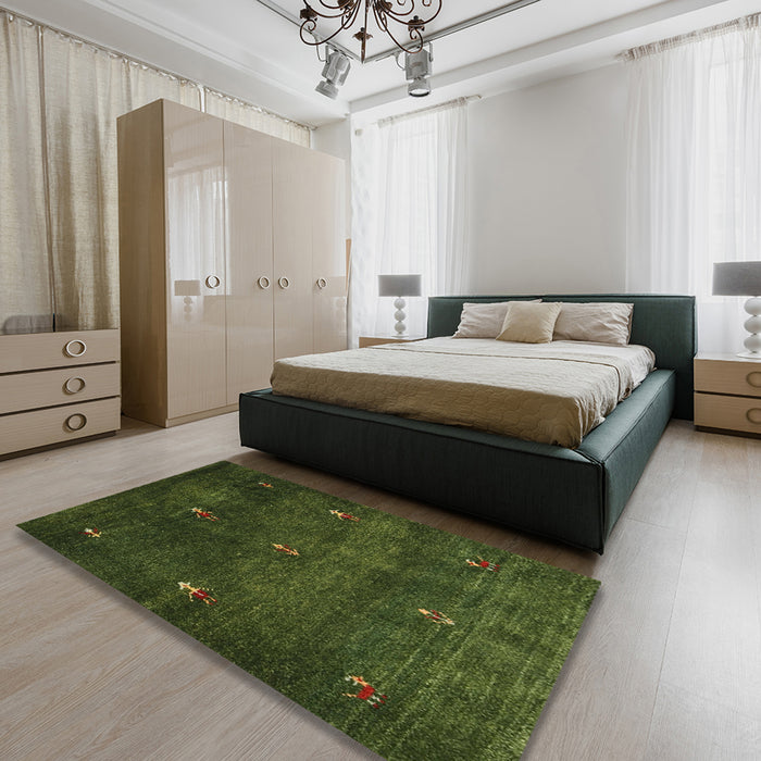 Machine Washable Contemporary Dark Forest Green Rug in a Bedroom, wshcon1641
