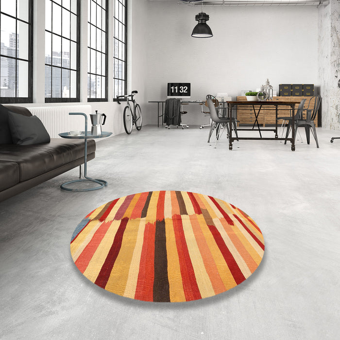 Round Contemporary Orange Oriental Rug in a Office, con1756