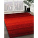 Contemporary Red Modern Rug in Family Room, con1788