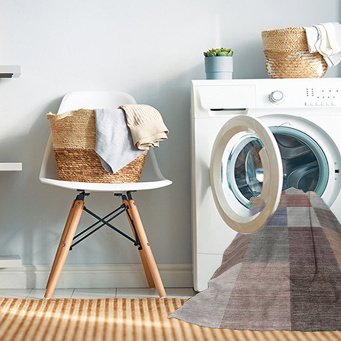 Machine Washable Contemporary Rose Dust Purple Rug in a Washing Machine, wshcon1806