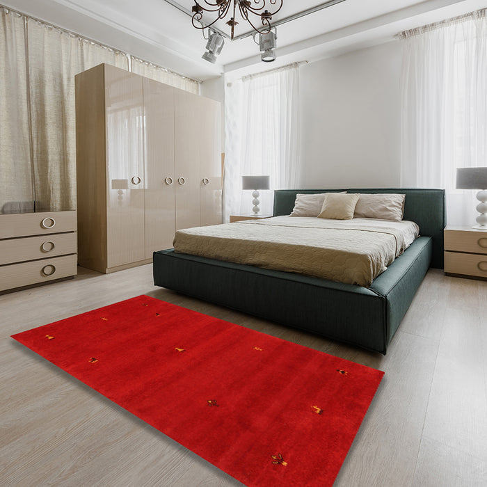 Contemporary Orange Red Modern Rug in a Bedroom, con1816