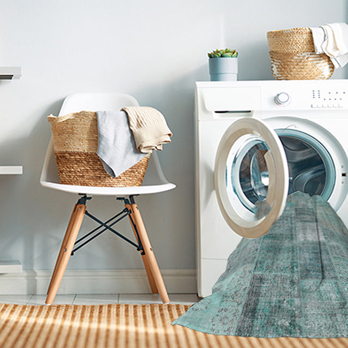 Machine Washable Contemporary Tiffany Blue Rug in a Washing Machine, wshcon1827