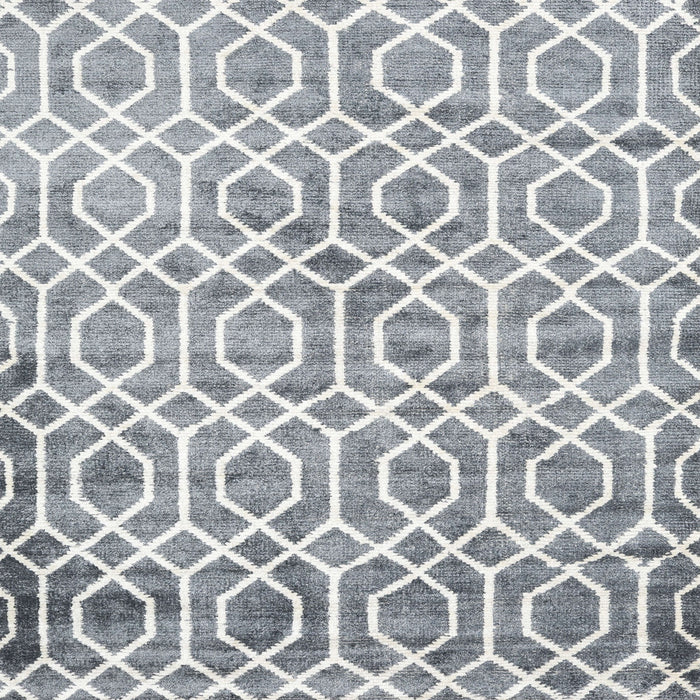 Square Contemporary Light Gray Trellis Rug, con1851