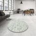 Round Contemporary Dark Gray Solid Rug in a Office, con1857