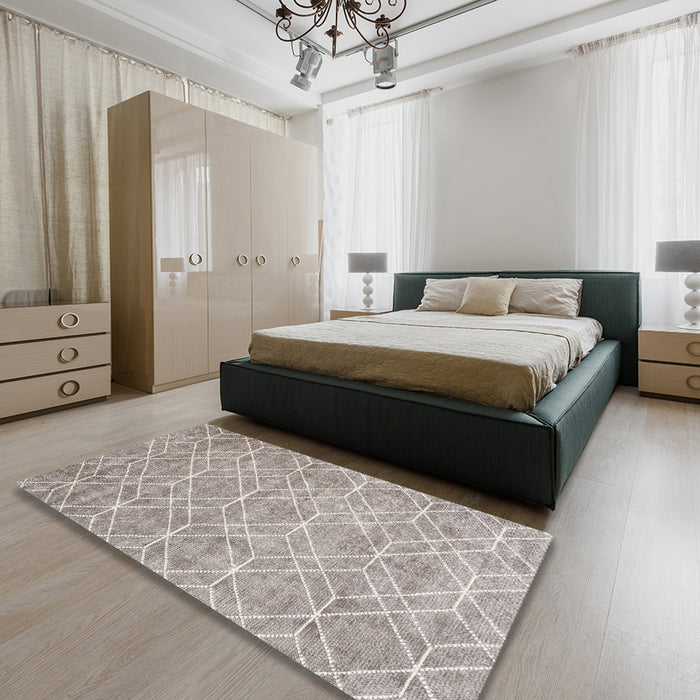 Machine Washable Contemporary Pale Silver Gray Rug in a Bedroom, wshcon1865