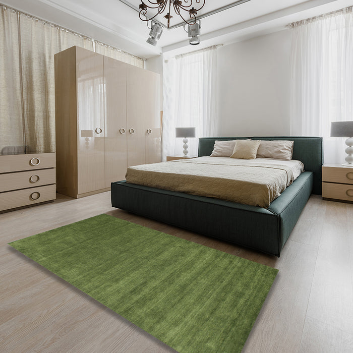 Contemporary Seaweed Green Modern Rug in a Bedroom, con18