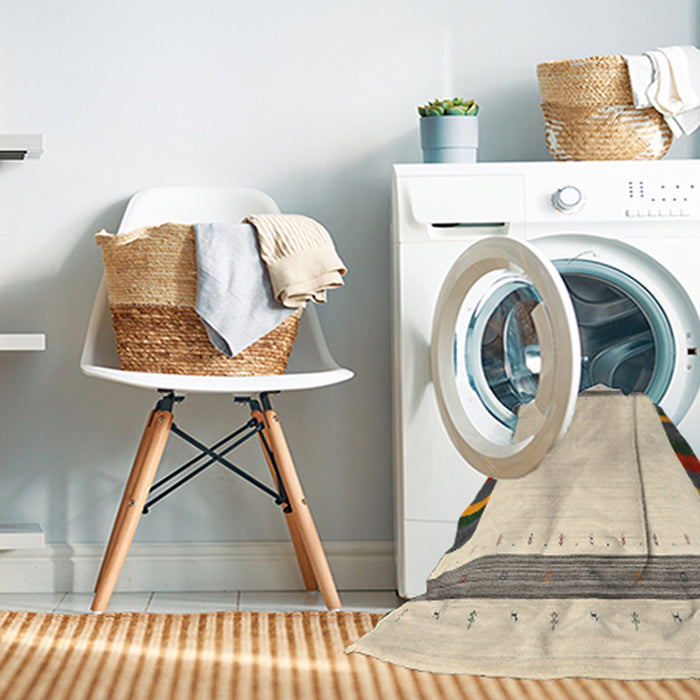 Machine Washable Contemporary Gold Rug in a Washing Machine, wshcon1901