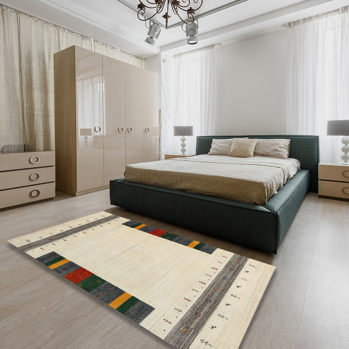 Contemporary Deep Peach Orange Solid Rug in a Bedroom, con1928