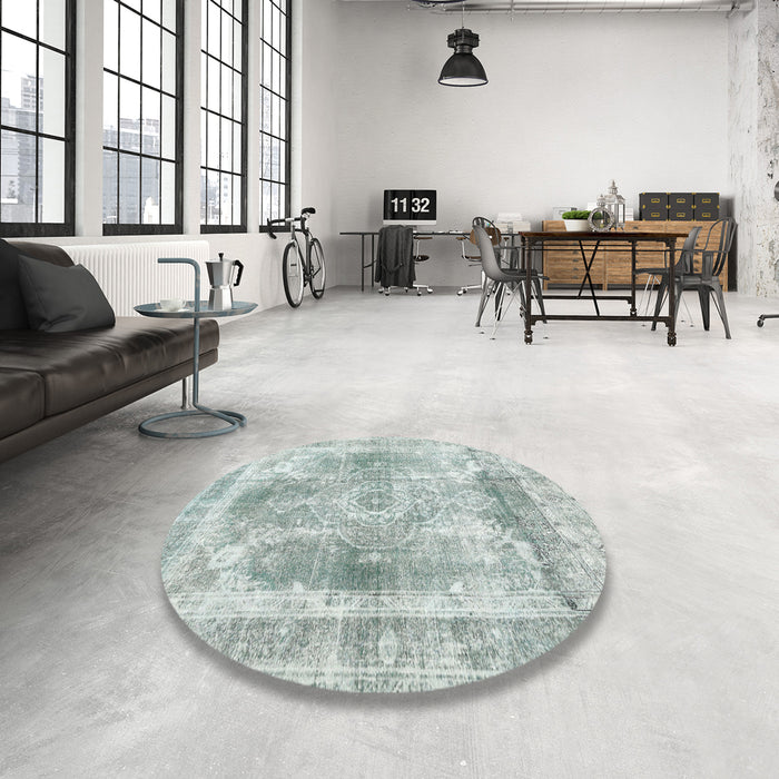 Round Machine Washable Contemporary Platinum Silver Gray Rug in a Office, wshcon1941