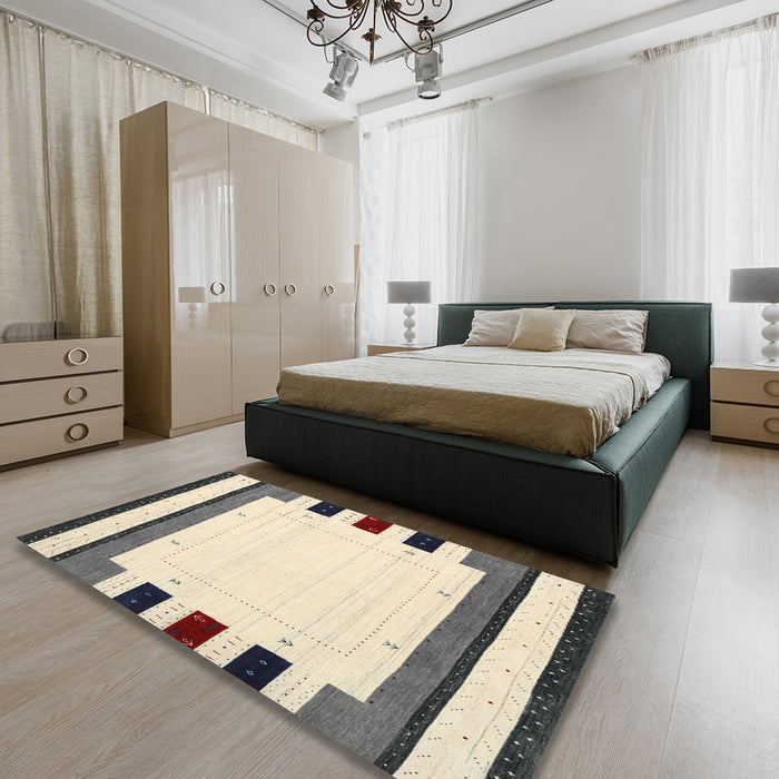 Contemporary Golden Blonde Gold Solid Rug in a Bedroom, con1972
