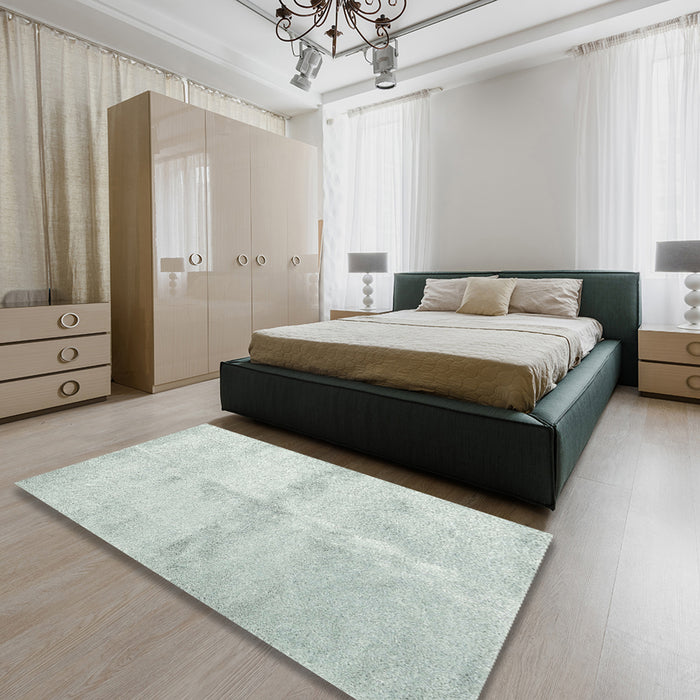 Contemporary Light Gray Modern Rug in a Bedroom, con2053