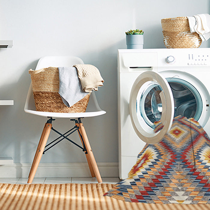 Machine Washable Contemporary Cherry Red Rug in a Washing Machine, wshcon2081