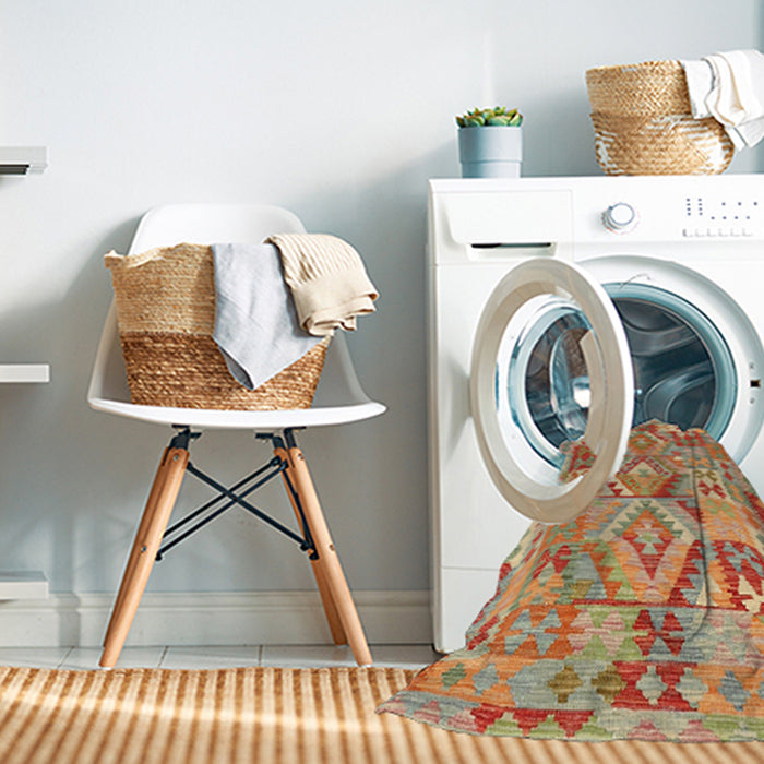 Machine Washable Contemporary Orange Rug in a Washing Machine, wshcon2231