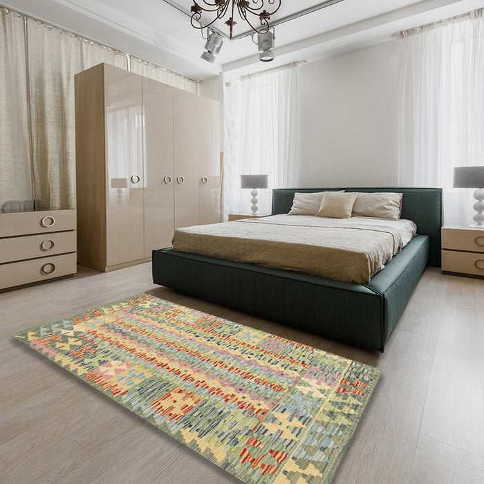 Machine Washable Contemporary Dark Almond Brown Rug in a Bedroom, wshcon2242