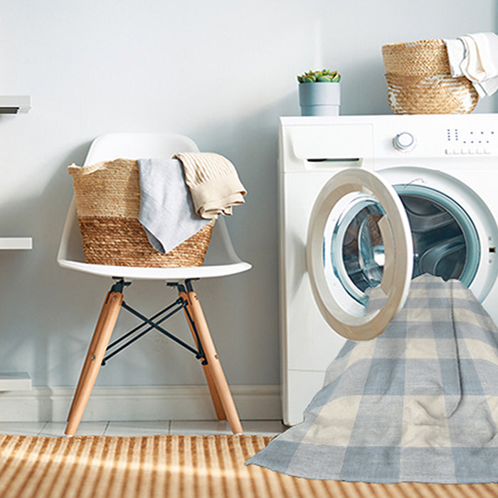 Machine Washable Contemporary Metallic Silver Gray Rug in a Washing Machine, wshcon2514