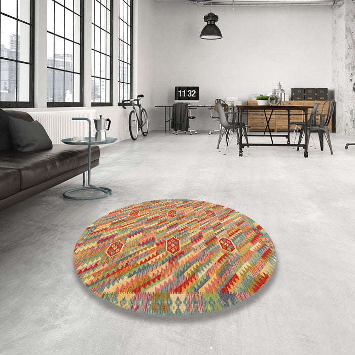 Round Contemporary Metallic Gold Southwestern Rug in a Office, con2531
