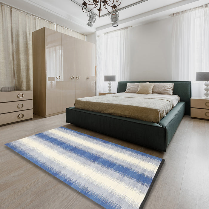 Contemporary Dark White Beige Modern Rug in a Bedroom, con2555