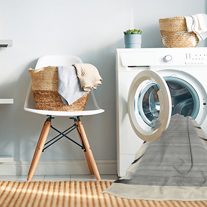 Machine Washable Contemporary Gunmetal Gray Rug in a Washing Machine, wshcon2574